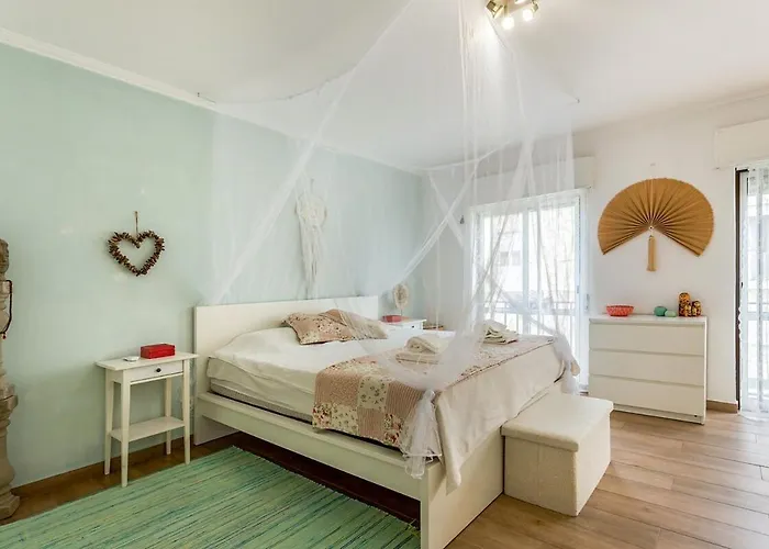 The Happy Terrace - Center Apartment *